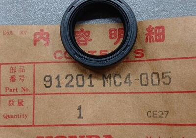 91201MC4005 Paraolio 5x29x7 Honda - Annuncio 9882290