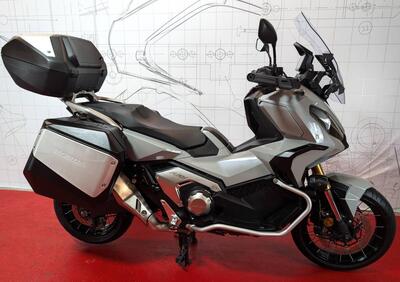 Honda X-ADV 750 DCT Travel (2021 - 24) - Annuncio 9883104