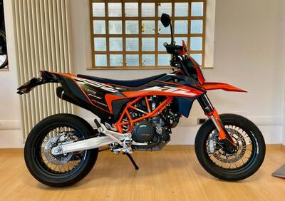 KTM 690 SMC R (2023 - 25) - Annuncio 9883307