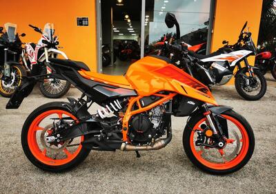 KTM 390 Duke (2024 - 26) - Annuncio 9884077