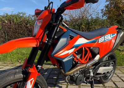KTM 690 SMC R (2023 - 25) - Annuncio 9884194