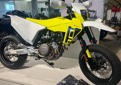 Husqvarna 701 Supermoto (2026) - Annuncio 9885531