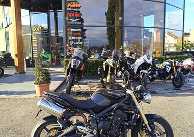 Triumph Street Triple (2007 - 12) - Annuncio 9885704