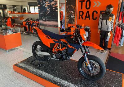 KTM 690 SMC R (2026) - Annuncio 9885810