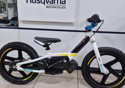 BICI ELETTRICA HUSQVARNA 16 - Annuncio 9886596