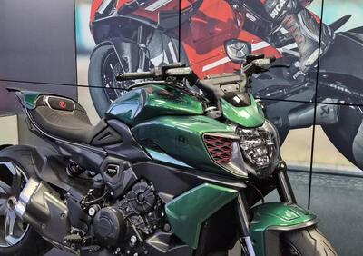 Ducati Diavel for Bentley (2024) - Annuncio 9887873
