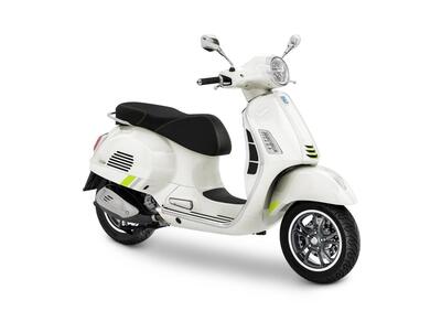 Vespa GTS 310 Super Tech (2025) - Annuncio 9888575