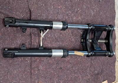 LE MANS 1 FORCELLA COMPLETA Moto Guzzi - Annuncio 9889378