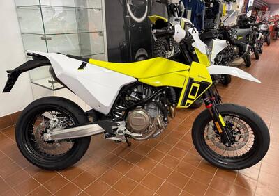Husqvarna 701 Supermoto (2026) - Annuncio 9890202
