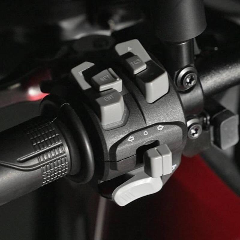 Swm Versante 550 (2026) (10)