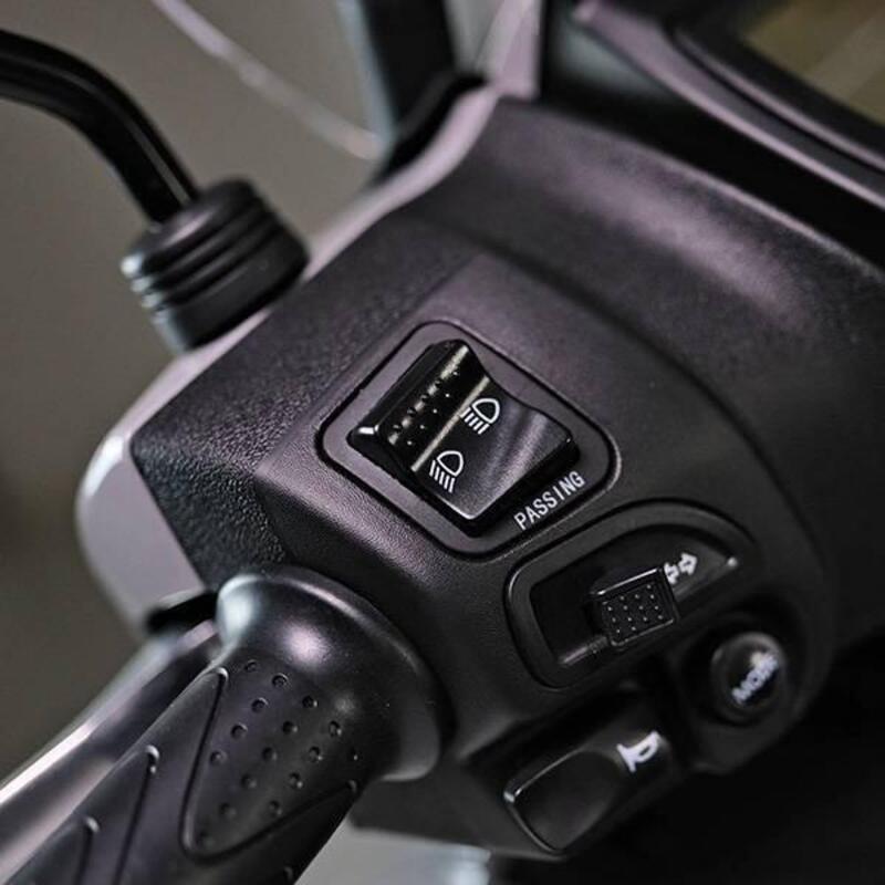 Swm C-Fly 125 (2026) (3)