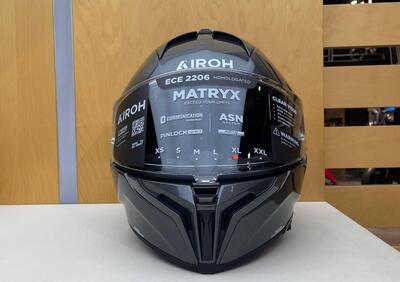 MATRYX ANTRACITE GLOSS Airoh - Annuncio 9891026