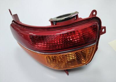 Fanale posteriore destro Suzuki Burgman 650 - Annuncio 9892234