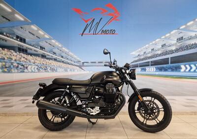 Moto Guzzi V7 III Stone (2017 - 20) - Annuncio 9892425