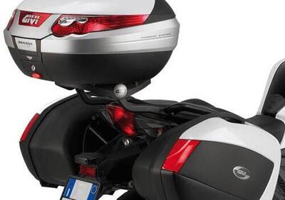 GIVI 267FZ Attacco posteriore specifico per MONOKE - Annuncio 9372182