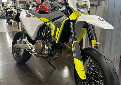 Husqvarna 701 Supermoto (2022) - Annuncio 9892943
