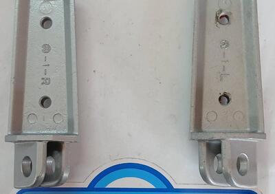 340281119 COPPIA PEDANE GPZ900 Kawasaki - Annuncio 9893852