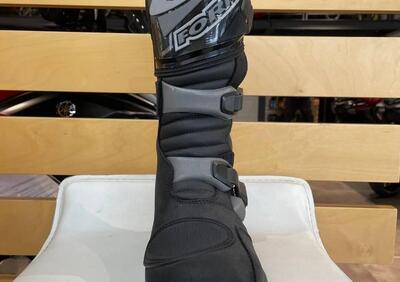 STIVALI ADVENTURE DRY Forma - Annuncio 9896456