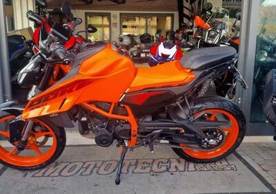 KTM 390 Duke (2024 - 25) - Annuncio 9896783