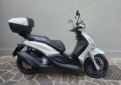 Piaggio Beverly 300 ABS-ASR (2021 - 25) - Annuncio 9897126