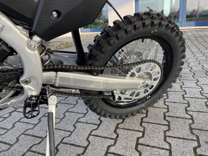 Honda CRF 250RX Enduro (2026) (5)