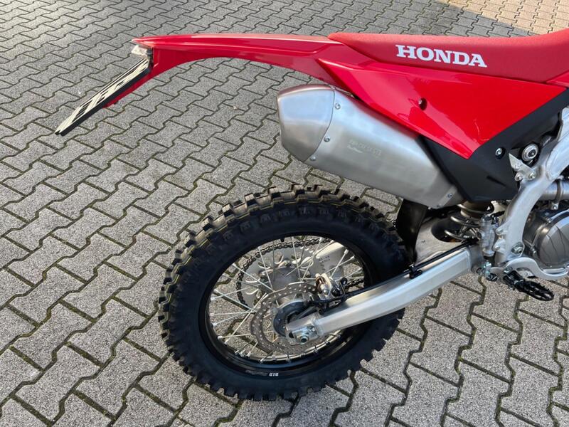 Honda CRF 250RX Enduro (2026) (6)