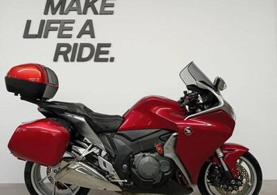 Honda VFR 1200 F ABS (2009 - 16) - Annuncio 9899290
