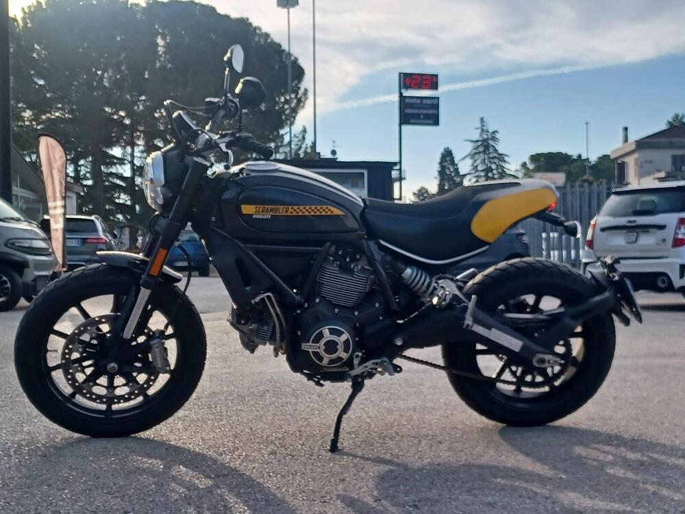 Ducati Scrambler 800 Full Throttle (2017 - 21) Usata