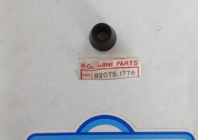 9207541776 GOMMINO SUPPORTO MANUBRIO Kawasaki - Annuncio 9899738