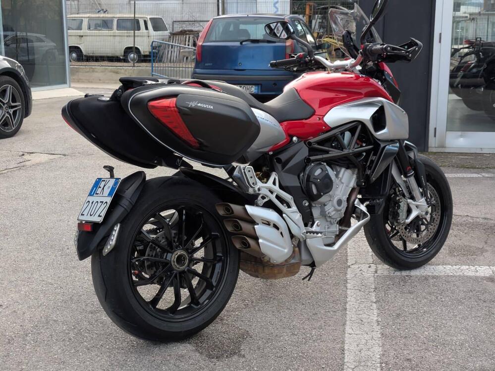 MV Agusta Stradale 800 EAS ABS (2015 - 17) Usata