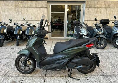 Piaggio Beverly 300 S ABS-ASR (2021 - 25) - Annuncio 9899910