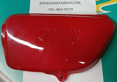 83700333010HX COFANETTO LATERALE ROSSO Honda - Annuncio 9900036