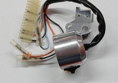 35200GJ3620 INTERRUTTORE INDICATORE DIREZIONE SH50 Honda - Annuncio 9900609