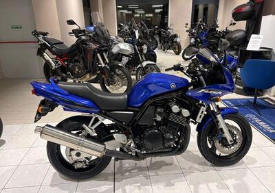 Yamaha FZS 600 Fazer (2003 - 04) - Annuncio 9901432