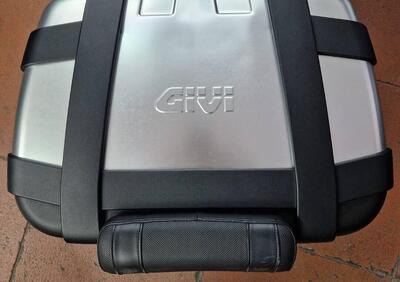 Bauletto GIVI 52L + Piastra Monokey in alluminio - Annuncio 9902520