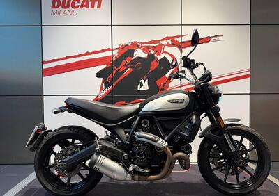 Ducati Scrambler 800 Icon Dark (2021 - 22) - Annuncio 9904838