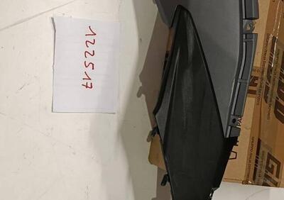 FIANCHETTO DX INFERIORE JET X 125 Sym - Annuncio 9905708
