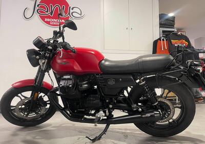 Moto Guzzi V7 III Stone (2017 - 20) - Annuncio 9906292
