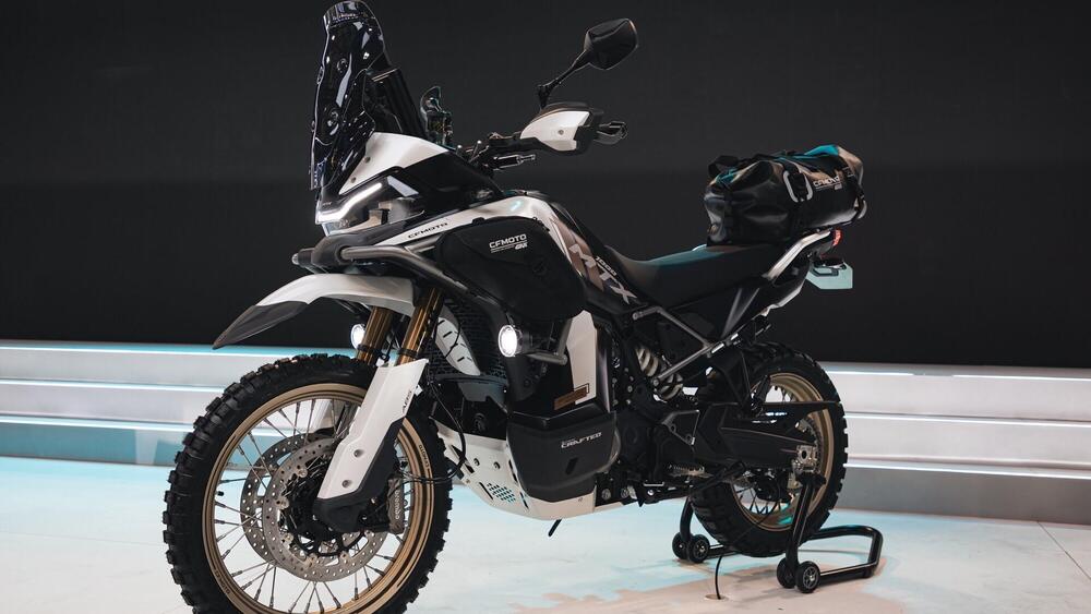 CFMOTO 1000MT-X High Seat (2026) Nuova