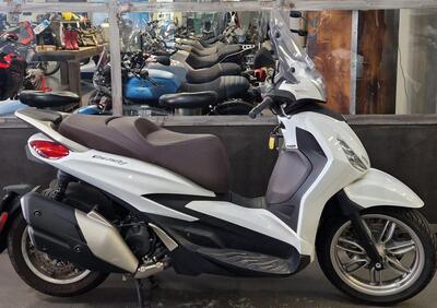 Piaggio Beverly 400 ABS-ASR (2021 - 24) - Annuncio 9874555