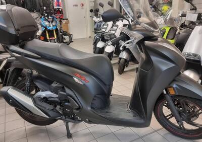 Honda SH 350 Sport (2021 - 24) - Annuncio 9913106