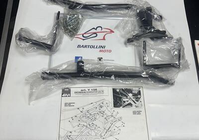 Attacchi per borse laterali per Dominator 650 - Annuncio 9915018