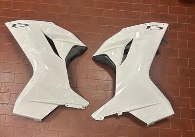 Carene destre e sinistra per Agusta F3 MV Agusta - Annuncio 9919571