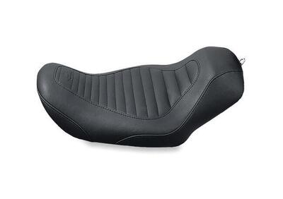 Sella Mustang Tripper Solo 'Tuck 'n Roll' per Dyna  - Annuncio 8548569