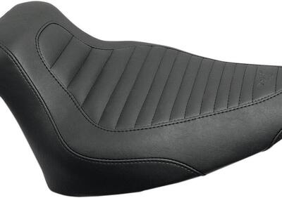 Sella Mustang Wide Tripper Solo Tuck 'n Roll per S  - Annuncio 8548638