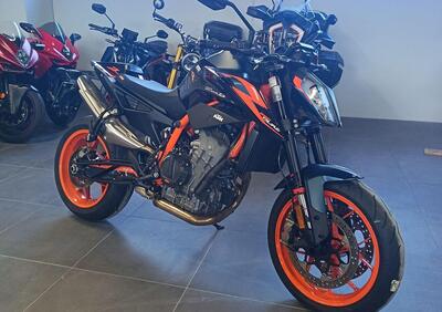 KTM 890 Duke R (2022 - 23) - Annuncio 9902188