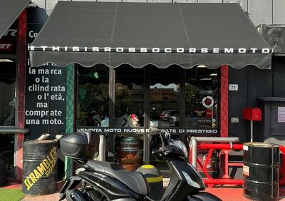 Piaggio Beverly 300 i.e. Police ABS-ASR (2017 - 20) - Annuncio 9921749