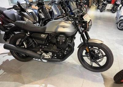 Moto Guzzi V7 Stone (2021 - 24) - Annuncio 9894457