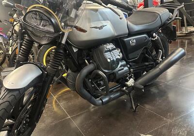 Moto Guzzi V7 Stone (2021 - 24) - Annuncio 9925100