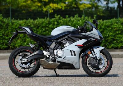 CFMOTO 675SR-R (2025 - 26) - Annuncio 9925343